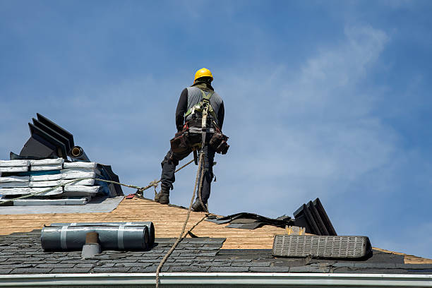 Professional Gutter Installation technician working in Cedarburg, WI